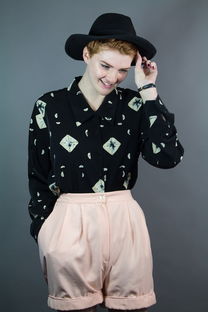 韩国西服品牌一枝花女装，时尚与品质的完美融合