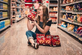 咋样加盟每日坚果品牌店？全攻略在此！
