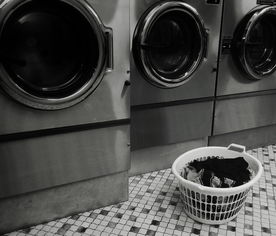 干洗店里的时尚盛宴—揭秘干洗店常见衣服品牌